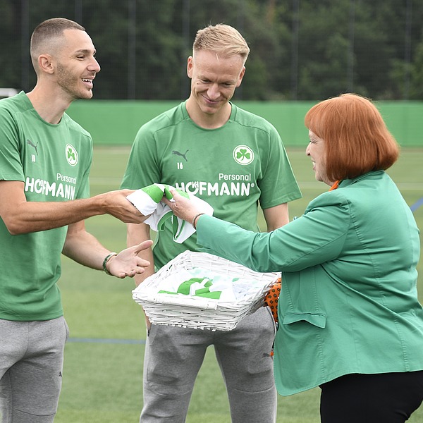 1. Liga - neues Trikot2